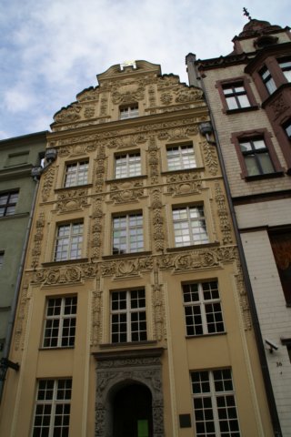 kamienicapodgwiazd.jpg
